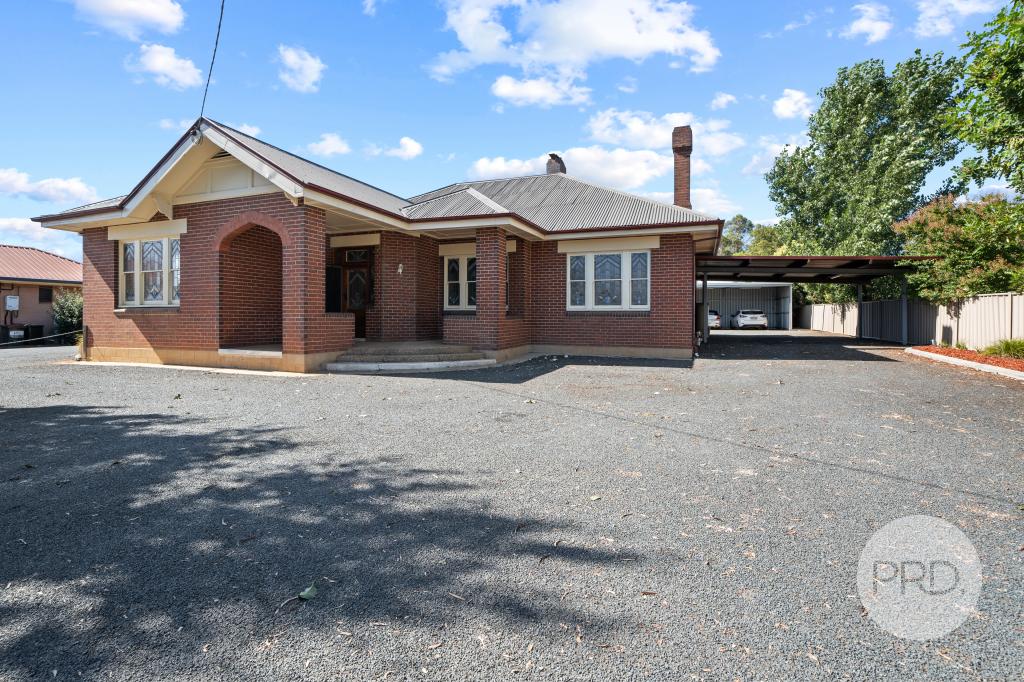 22 Hammond Ave, East Wagga Wagga, NSW 2650