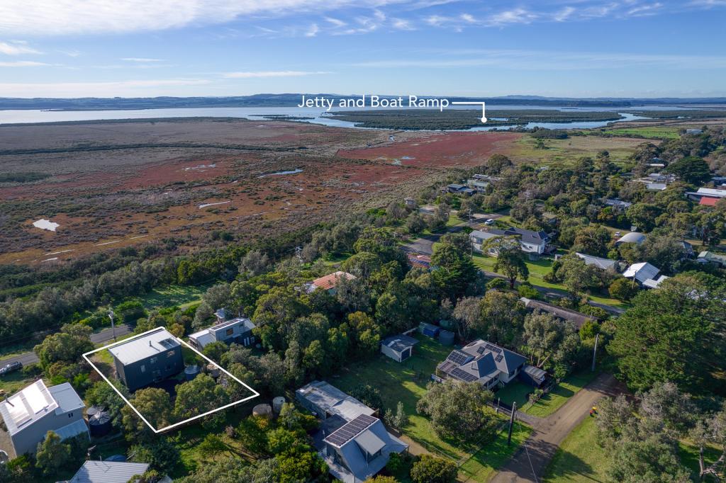 761 Lees Rd, Venus Bay, VIC 3956