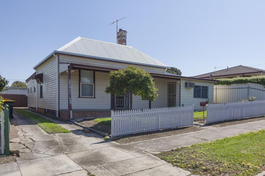 29 JENNINGS ST, STAWELL, VIC 3380