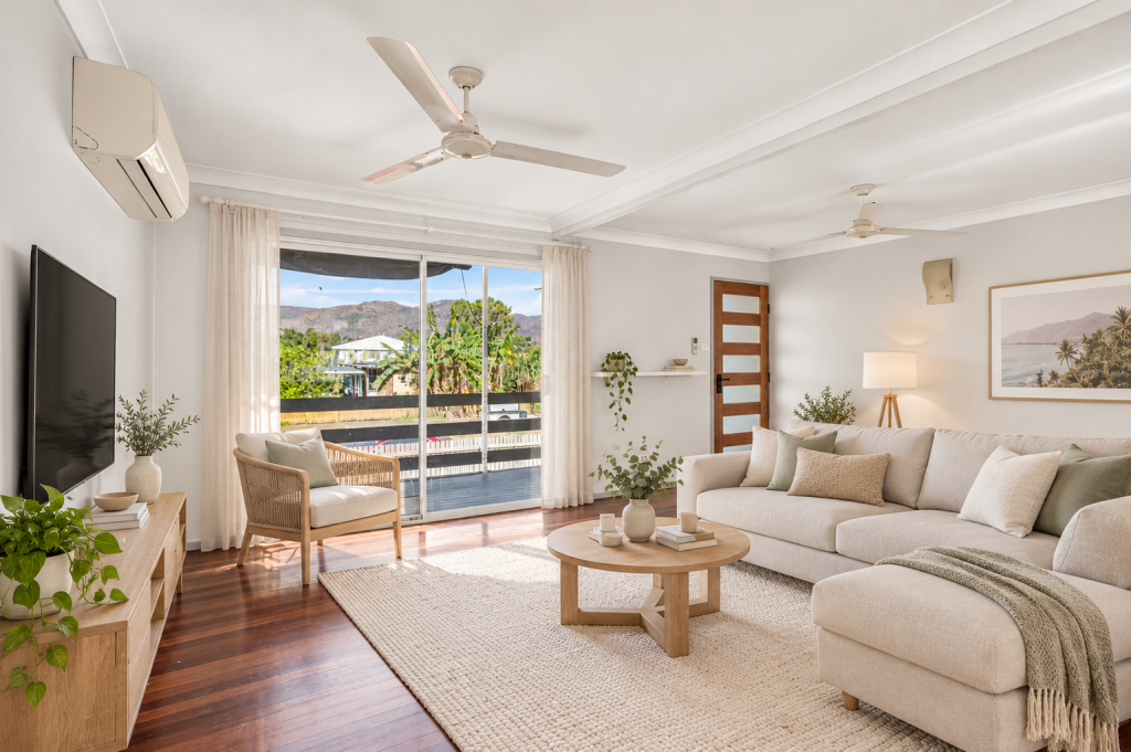 1 Karina Cres, Rasmussen, QLD 4815
