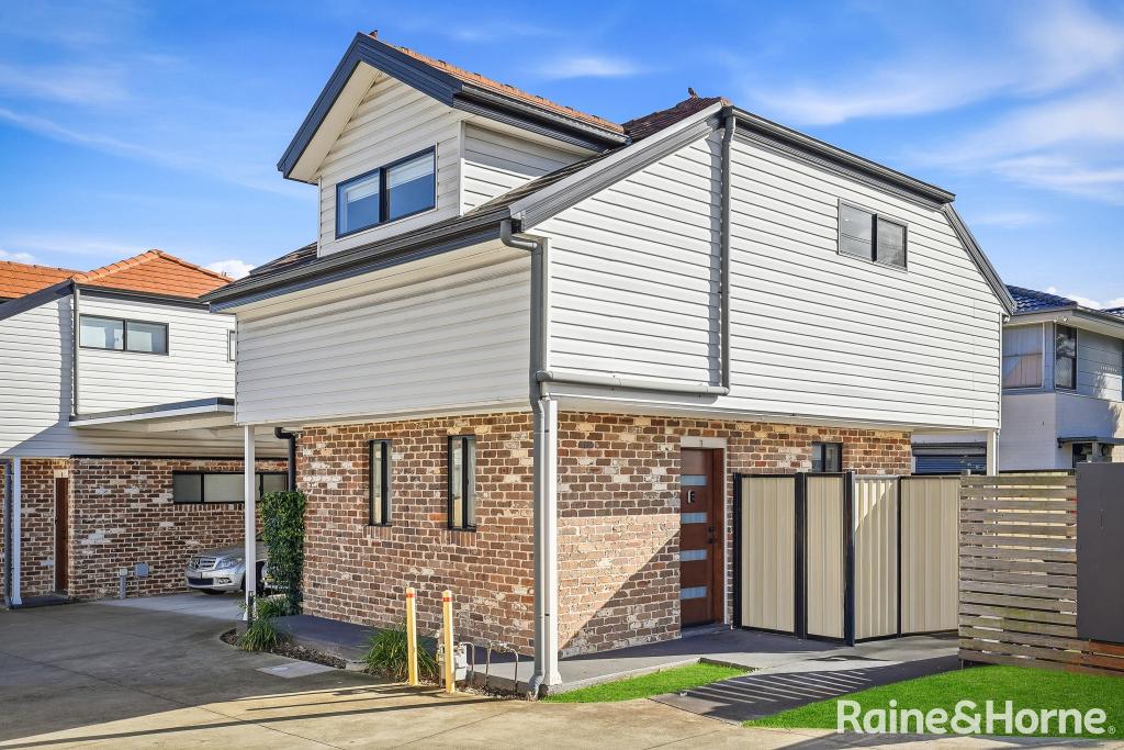 1/57 MAMRE RD, ST MARYS, NSW 2760