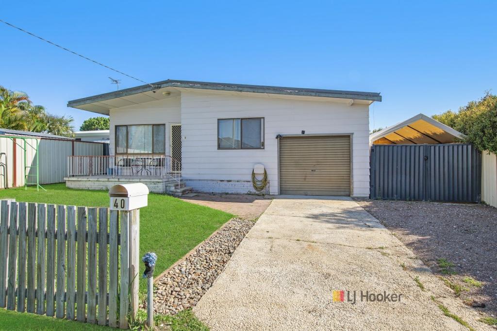 40 Melrose Ave, Gorokan, NSW 2263