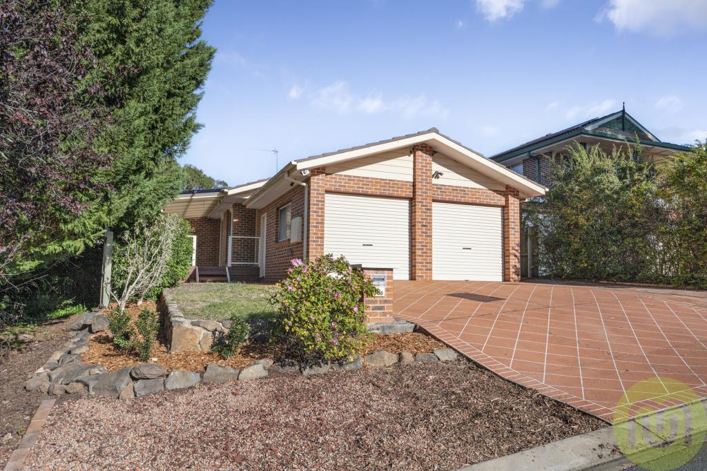 18b Wootton Cres, Gordon, ACT 2906