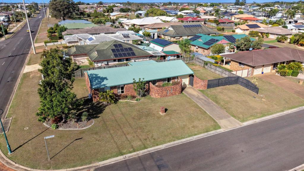 2 Southern Cross Dr, Avoca, QLD 4670