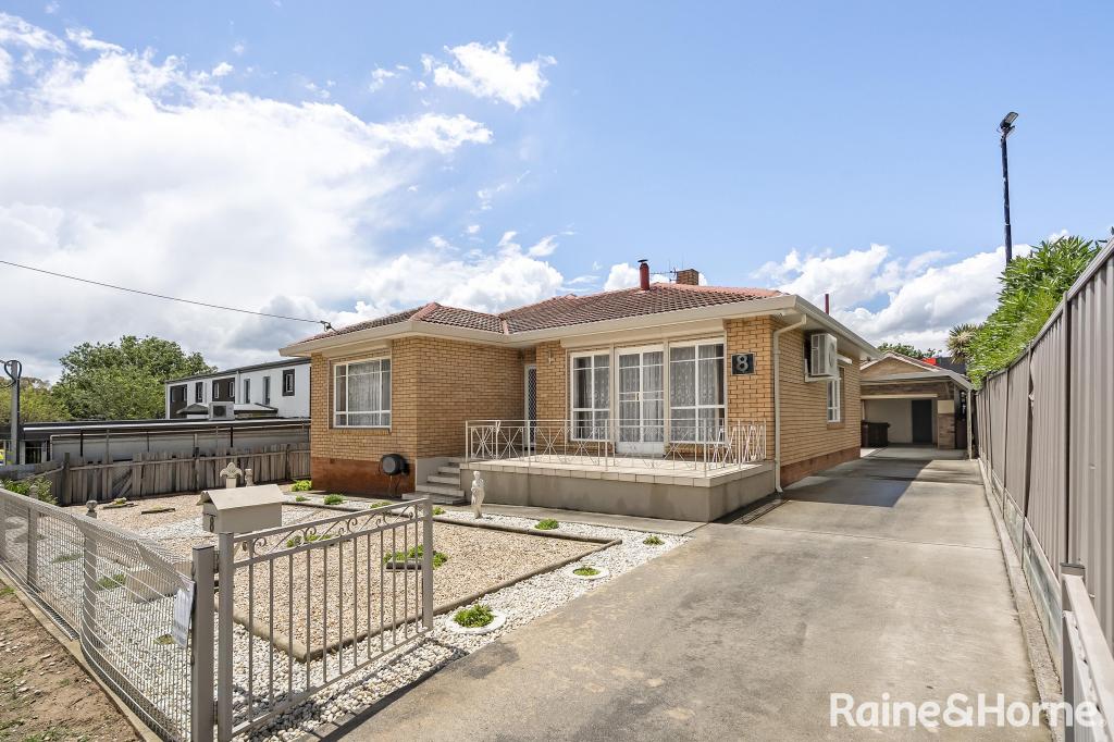 8 Atkinson St, Queanbeyan East, NSW 2620