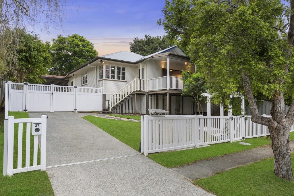 27 Barber St, Keperra, QLD 4054
