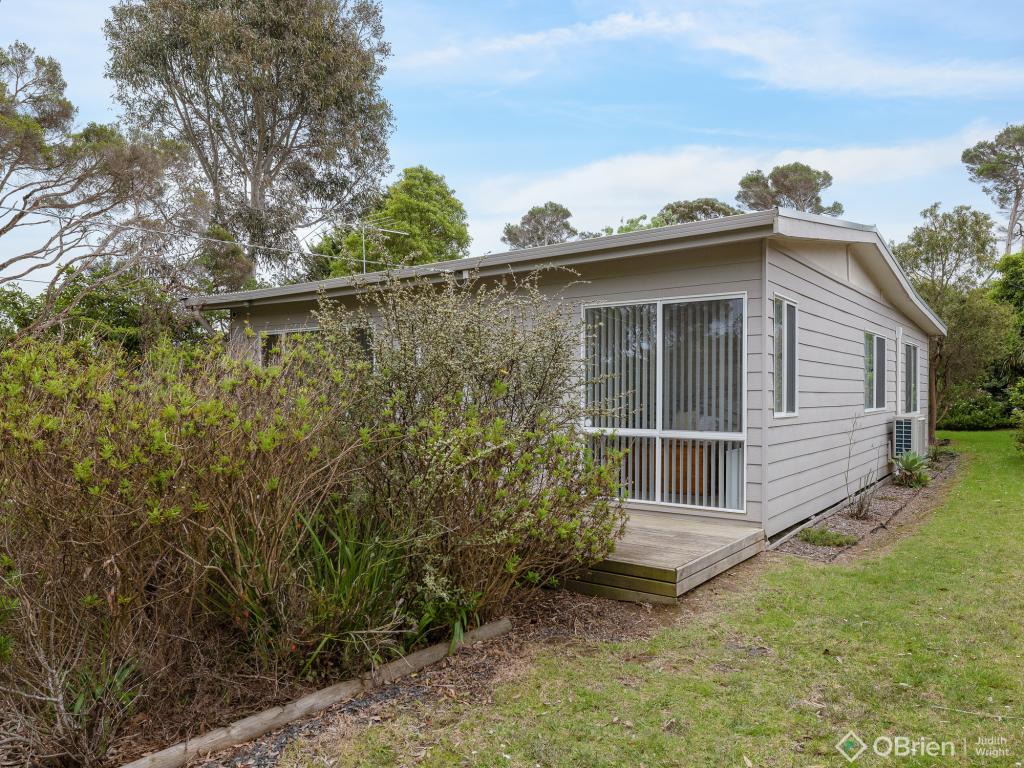 20 Ti Tree Dr, Cowes, VIC 3922