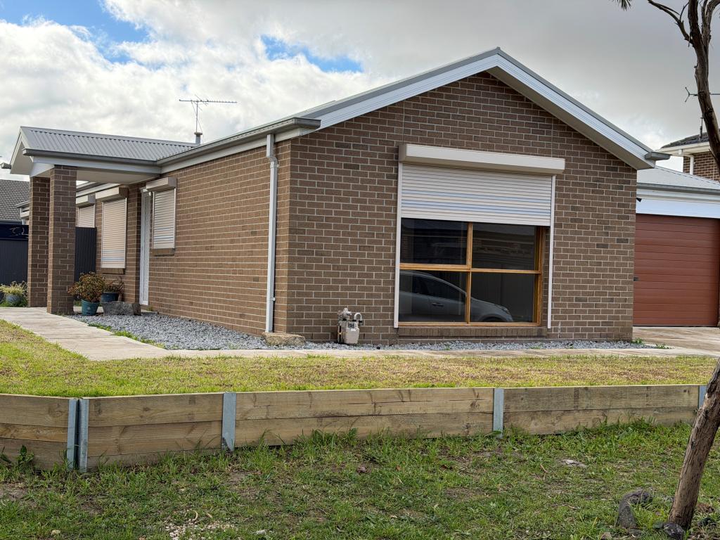 1 Iluka Ct, Greenvale, VIC 3059