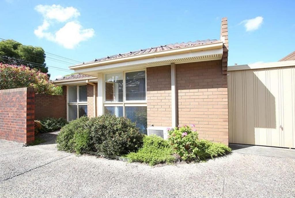 1/63 Springhall Pde, Pascoe Vale South, VIC 3044