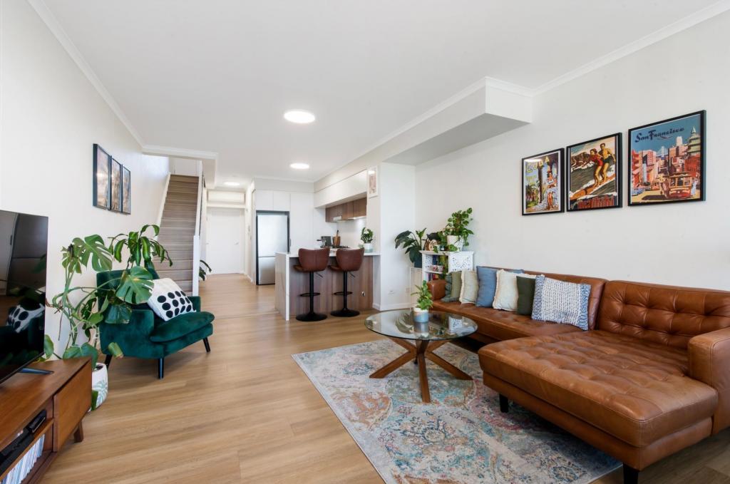 630/221-229 Sydney Park Rd, Erskineville, NSW 2043