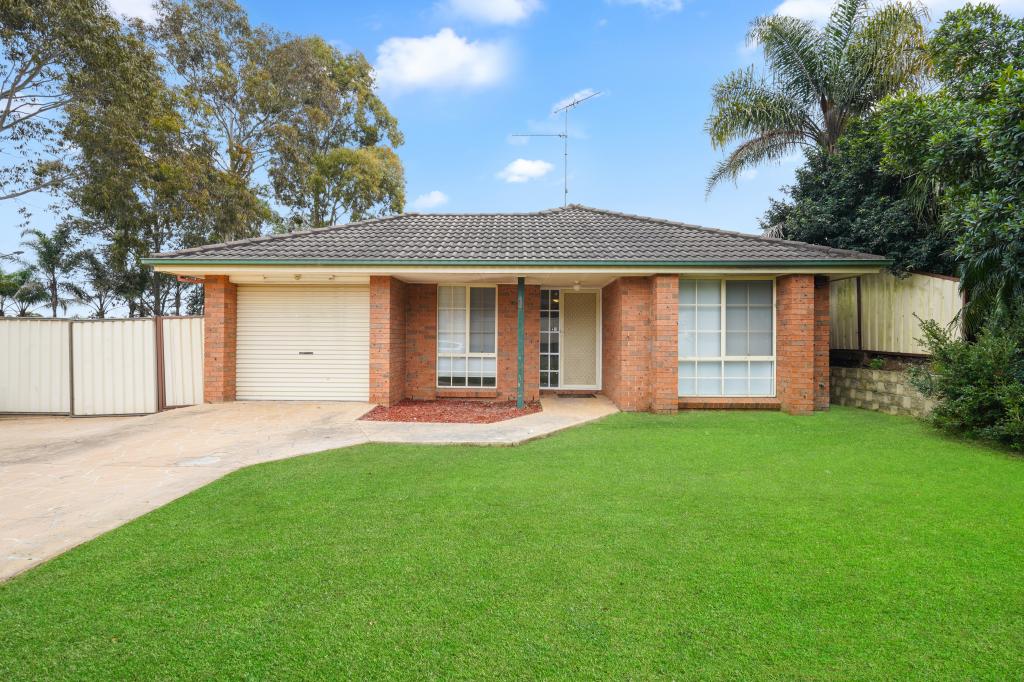 1 Garling Pl, Currans Hill, NSW 2567