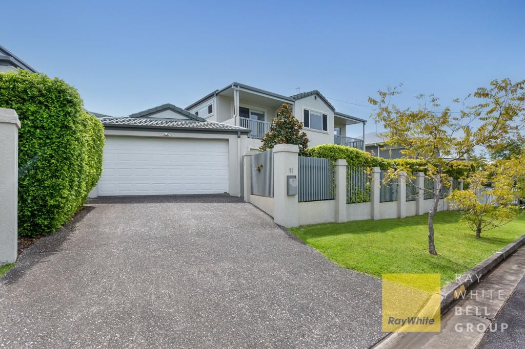 11 Cooper Pde, Southport, QLD 4215