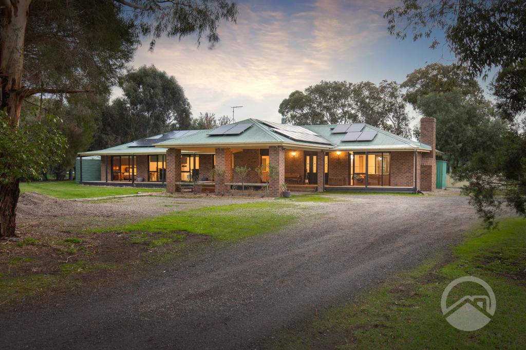 55 Mcculloch Rd, Tooradin, VIC 3980