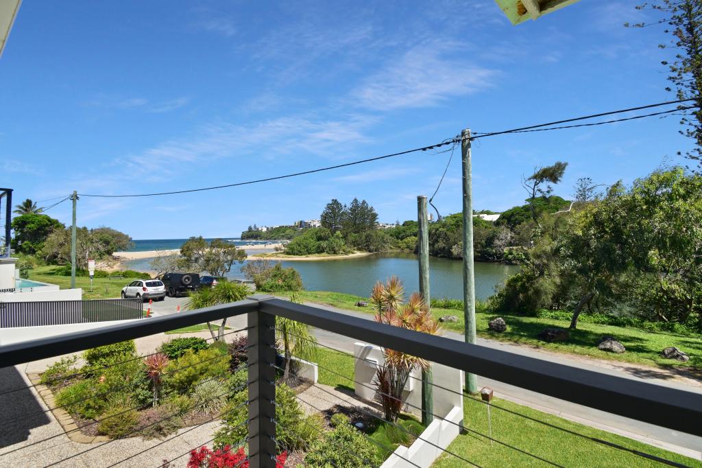 5 Crees Pde, Dicky Beach, QLD 4551