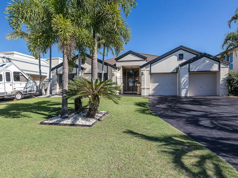 40 Tradewinds Dr, Banksia Beach, QLD 4507