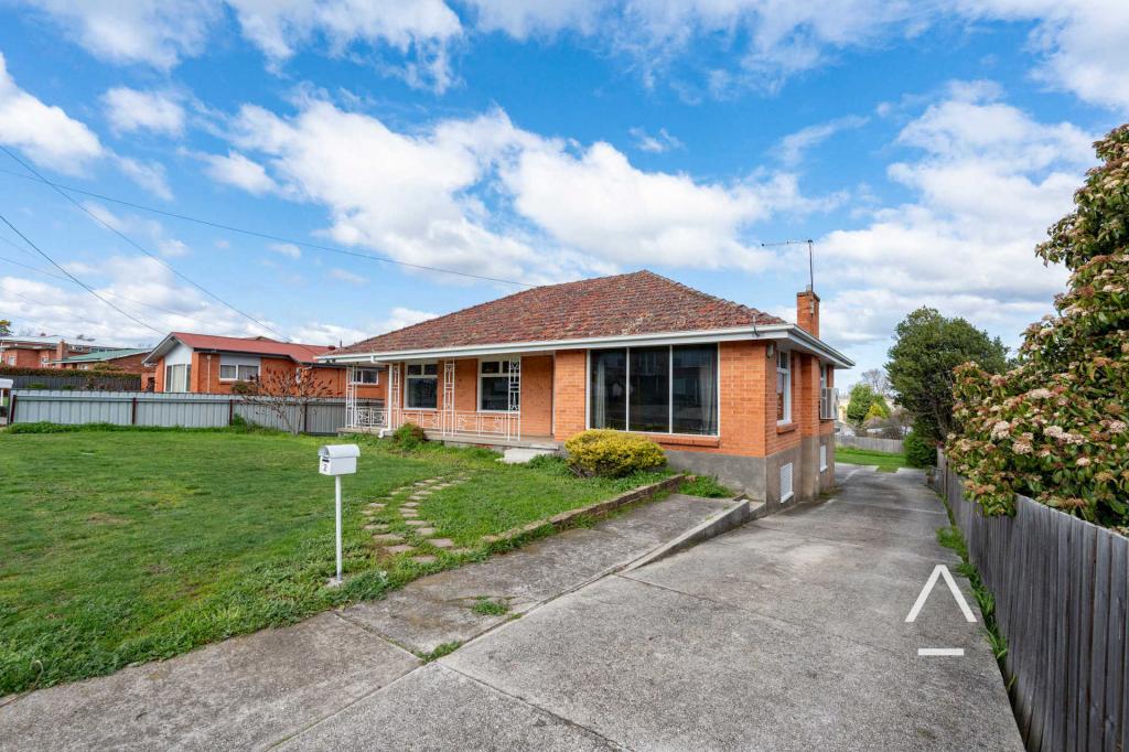 2 Cedar St, Newnham, TAS 7248