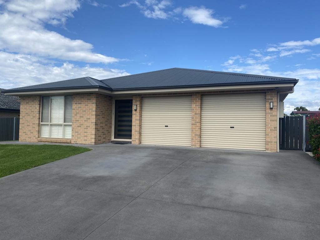 13 Stoney Creek Rd, Marulan, NSW 2579