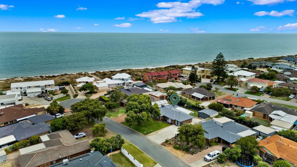 8 Quamby Ct, Silver Sands, WA 6210