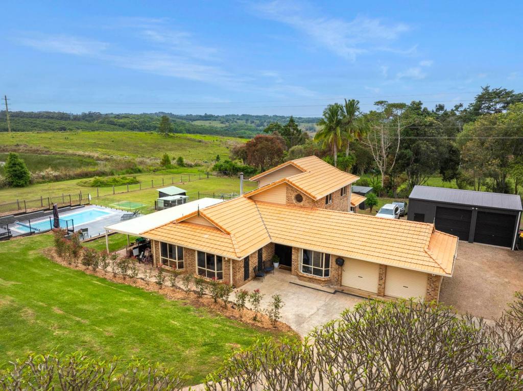 2 Dunromin Dr, Modanville, NSW 2480