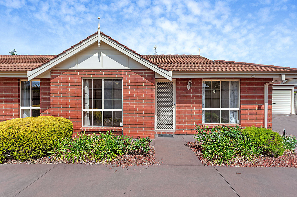 2/20 Second Ave, Ascot Park, SA 5043