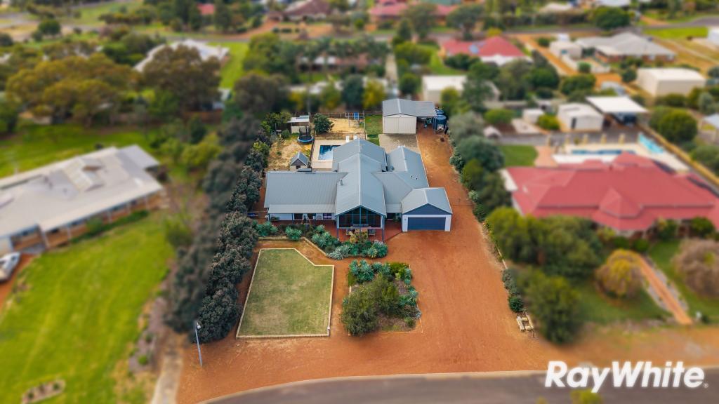 9 Butler Rtt, Waroona, WA 6215