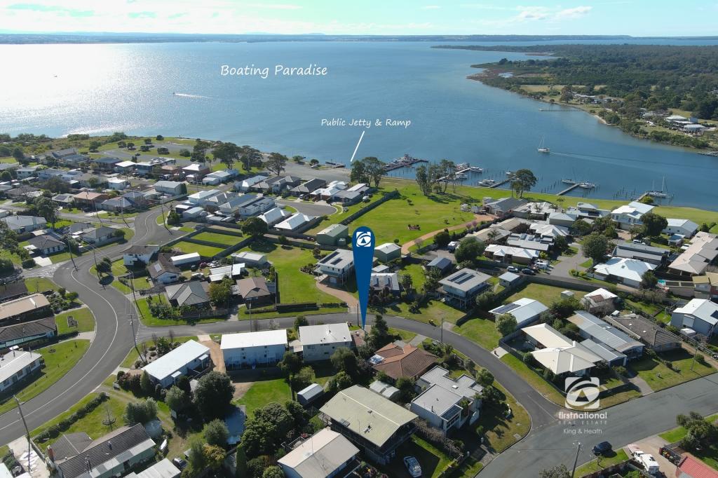 4 TANJIL AVE, PAYNESVILLE, VIC 3880