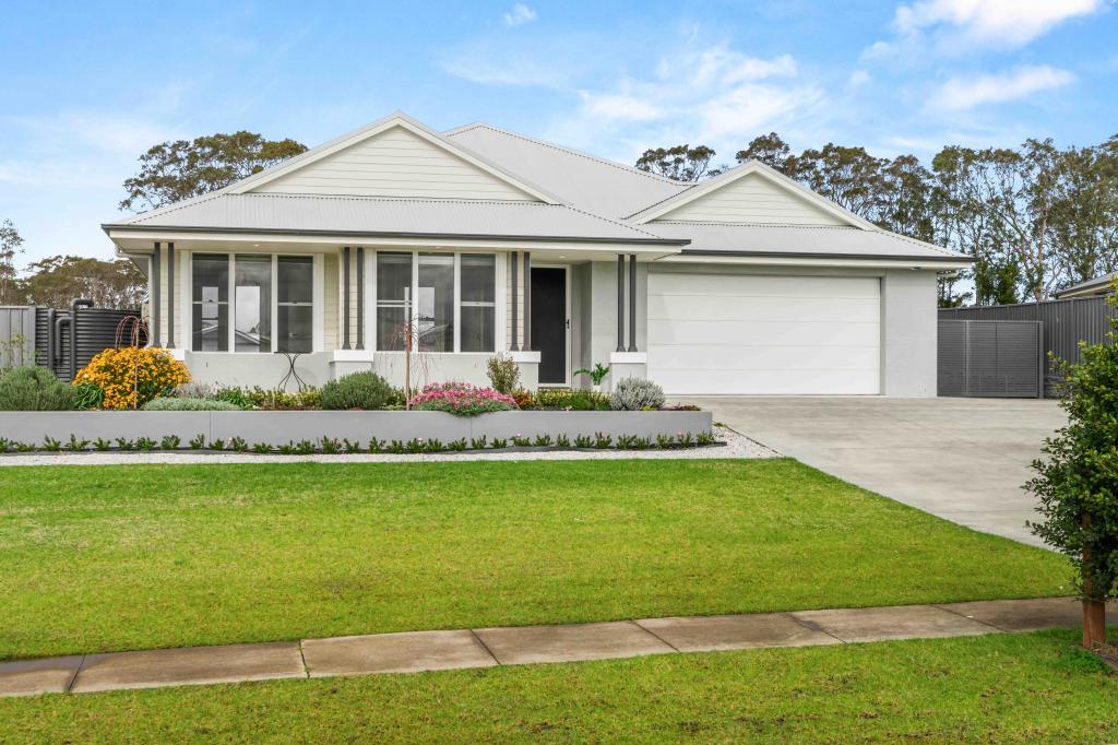 5 Tee Cl, Worrigee, NSW 2540