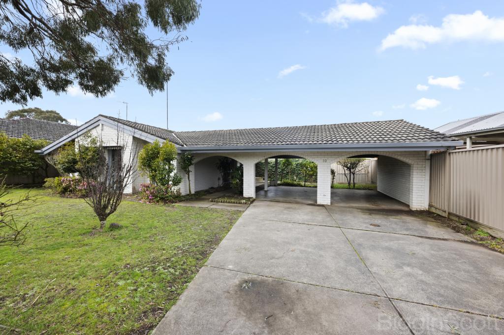 10 Avoca Cres, Alfredton, VIC 3350