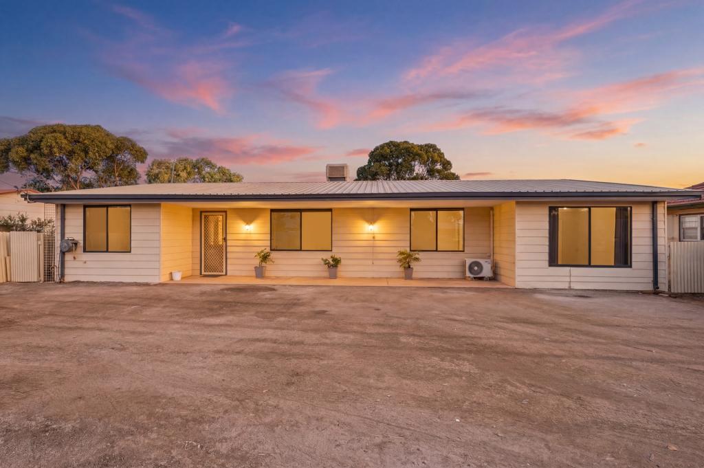 122 Clancy St, Victory Heights, WA 6432