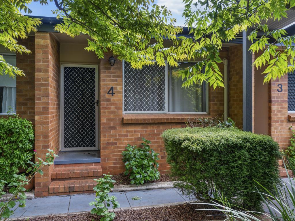 4/2 Long St, Rangeville, QLD 4350