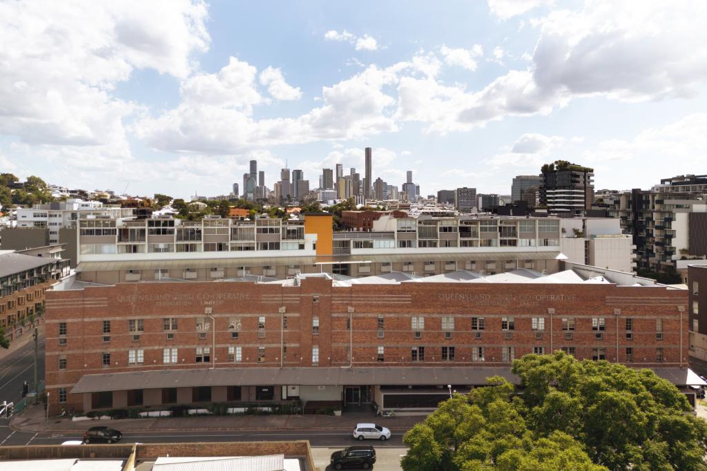 Top Floor/8 Skyring Tce, Teneriffe, QLD 4005