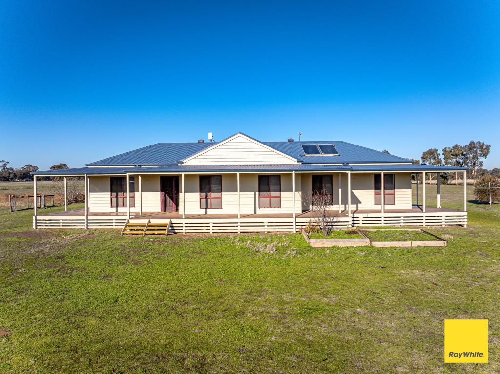 400 PETHERICKS RD, GOORNONG, VIC 3557