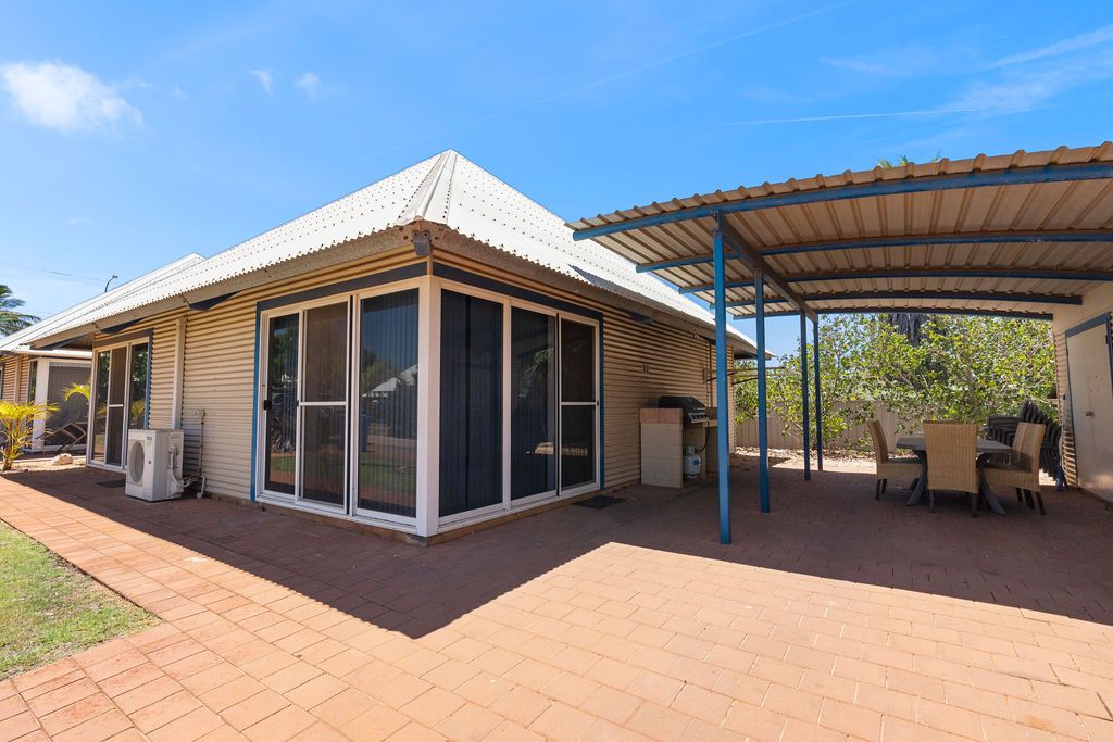 2/570 Murat Rd, Exmouth, WA 6707