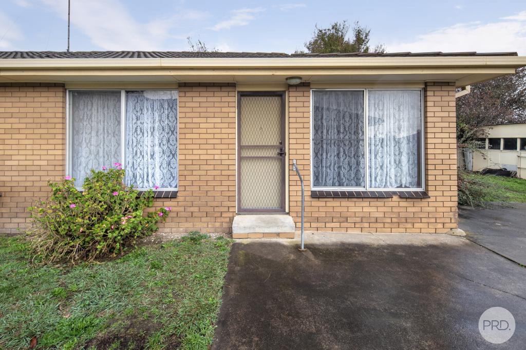 3/5 Dover St, Wendouree, VIC 3355