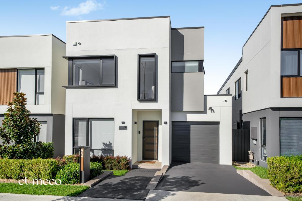 50 Spinnaker Dr, Moorebank, NSW 2170