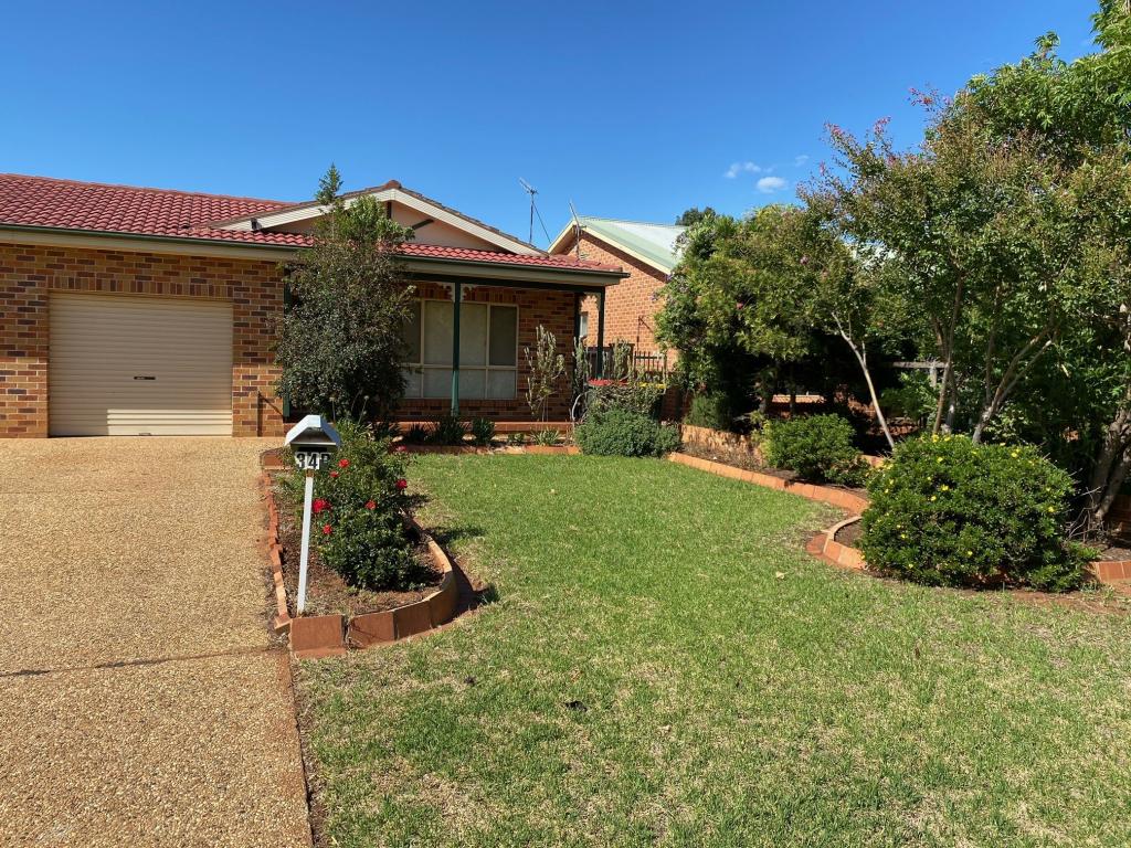 34b Elder Rd, Griffith, NSW 2680