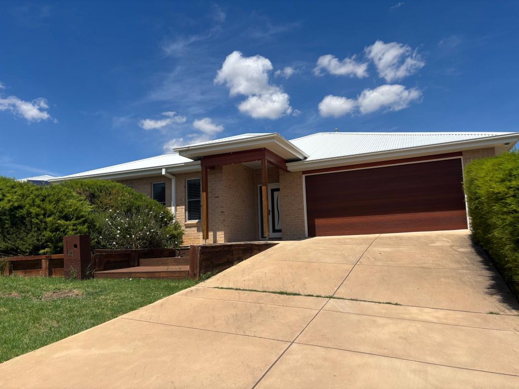 4 Beech St, Forest Hill, NSW 2651