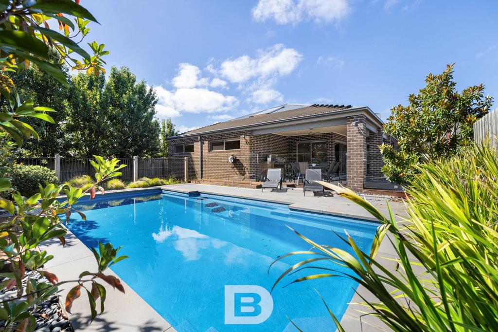 29 Rothschild Rd, Gisborne, VIC 3437