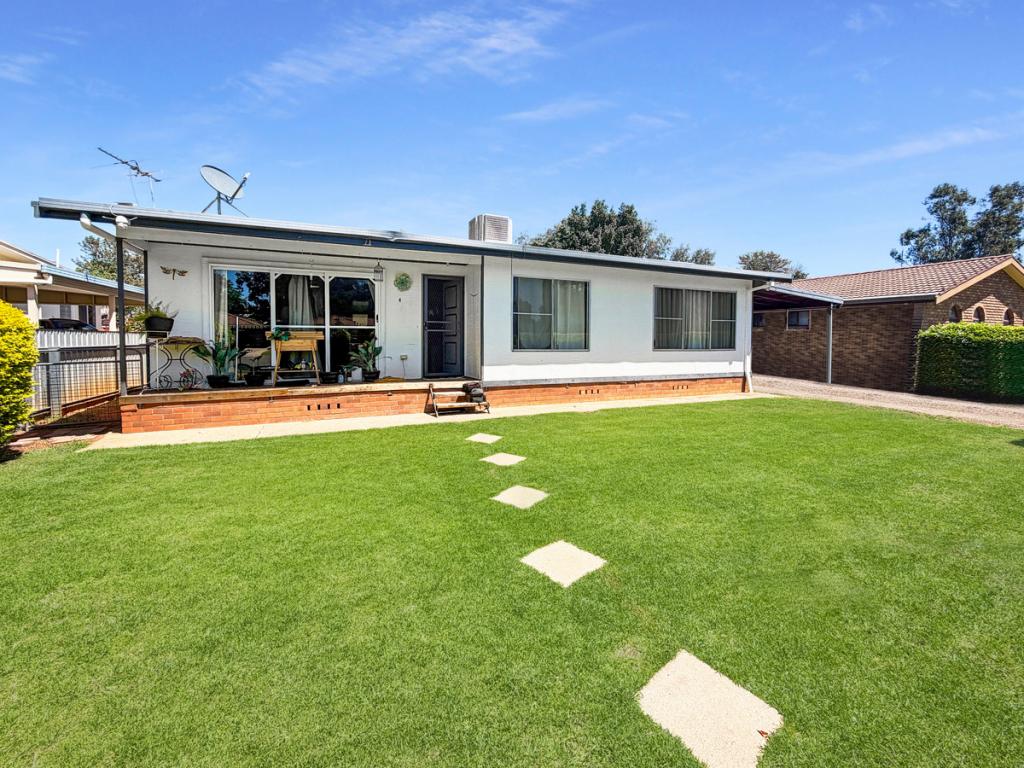 8 Cormie Ave, Wee Waa, NSW 2388