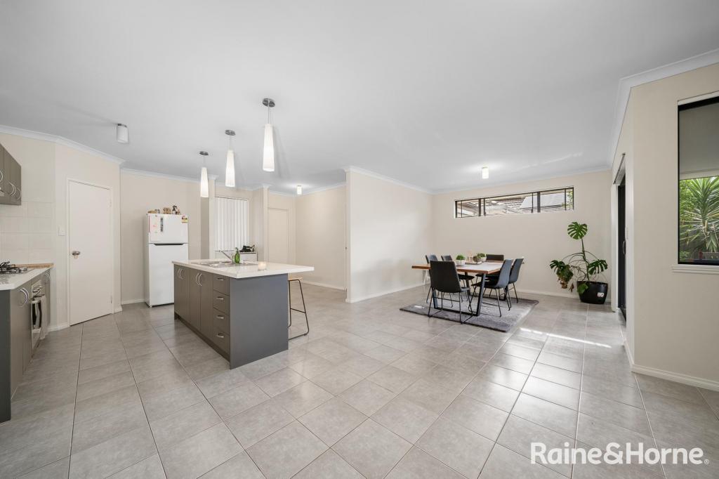 5 YARWOOD NOOK, AVELEY, WA 6069