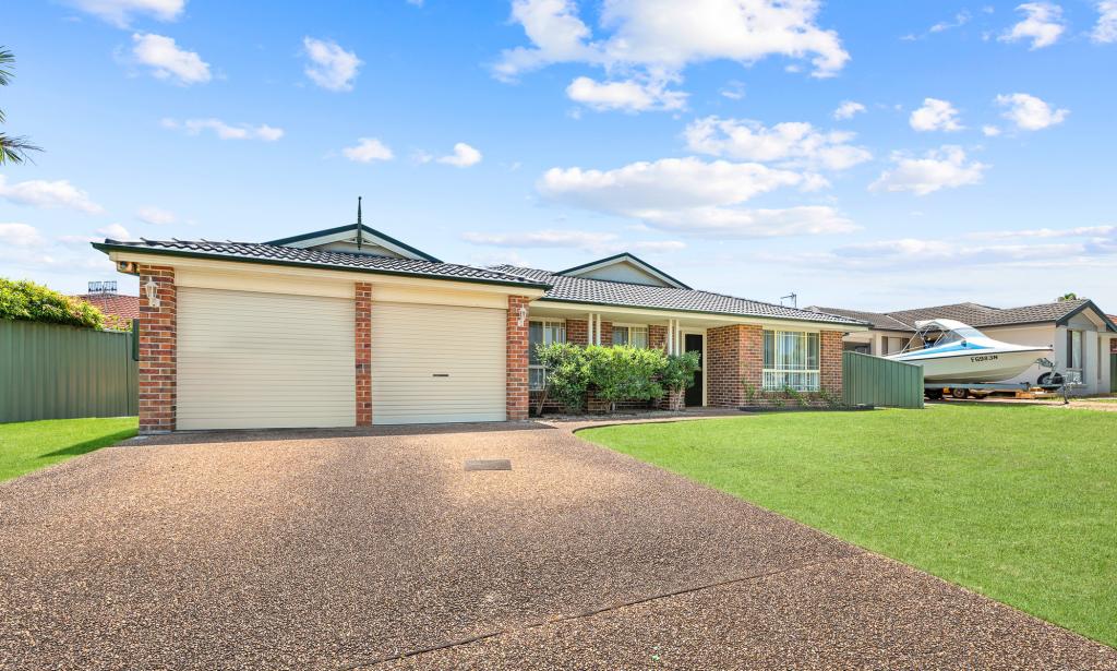 9 Nagle Cres, Blue Haven, NSW 2262