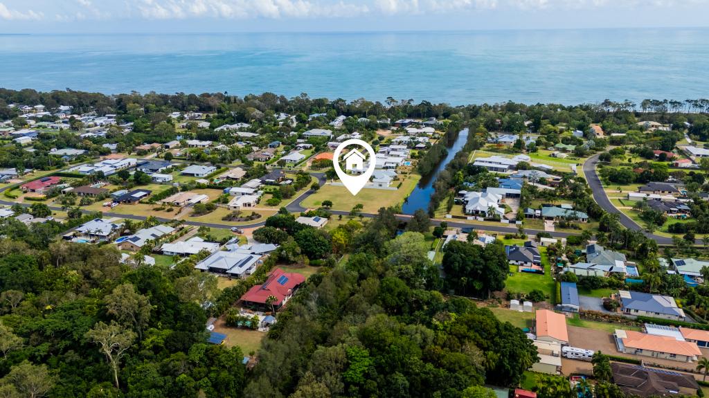 1 SEAHORSE CCT, DUNDOWRAN BEACH, QLD 4655