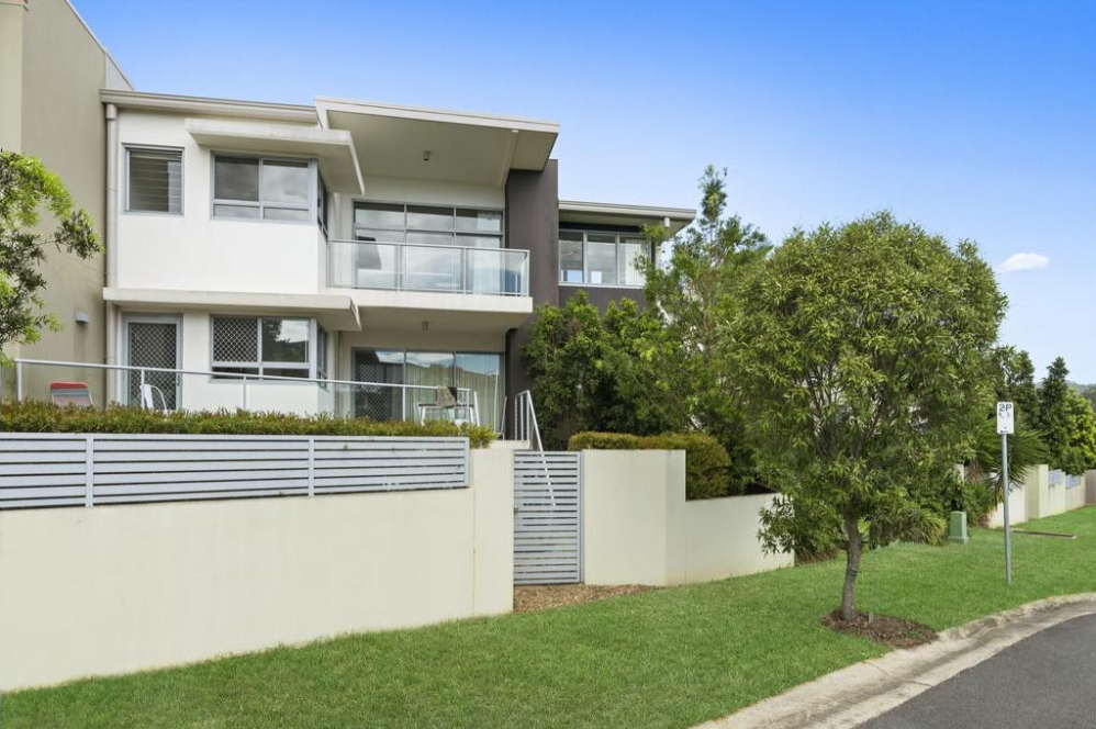 32/137 Scottsdale Dr, Robina, QLD 4226
