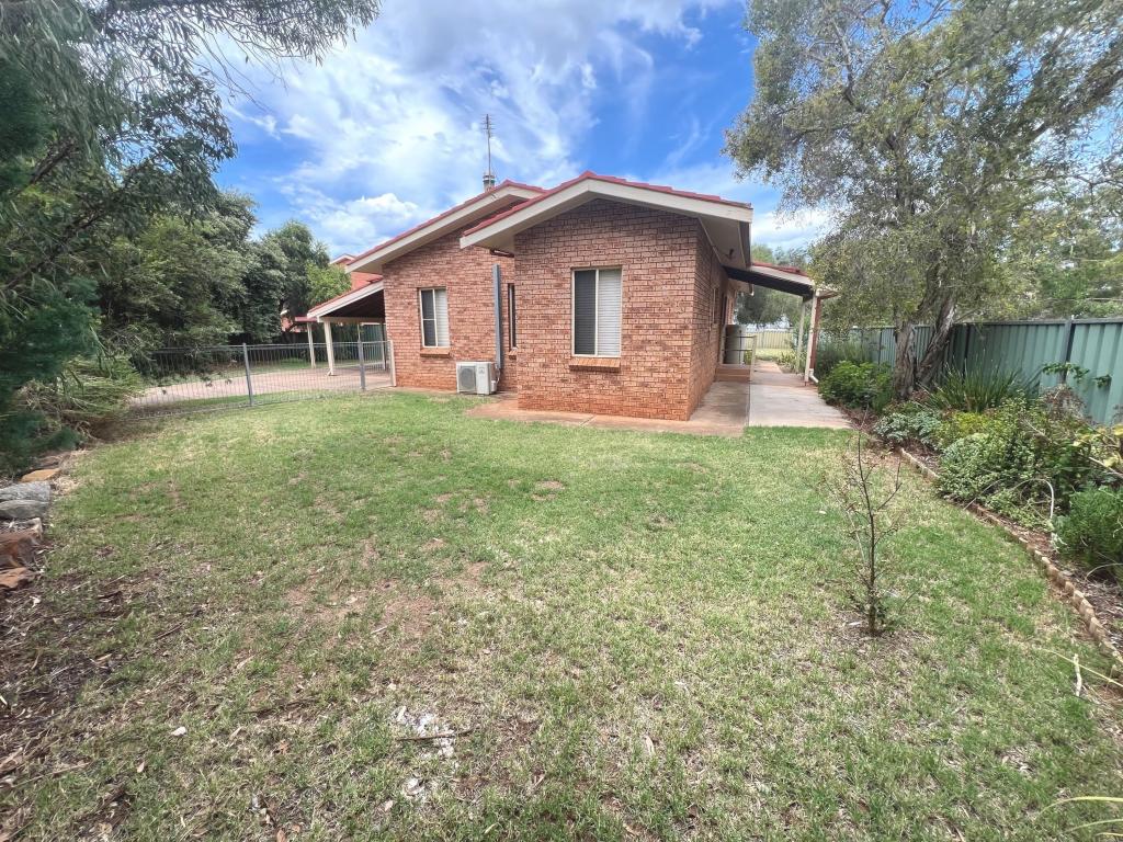4 Light Pl, Dubbo, NSW 2830