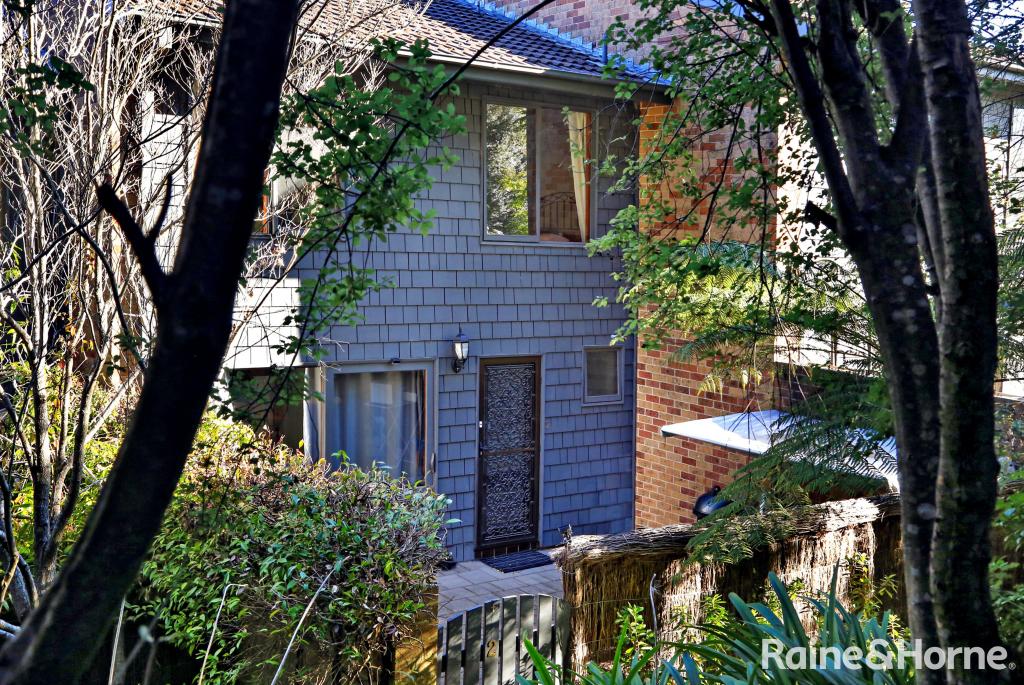 2/21 Oxley Dr, Bowral, NSW 2576