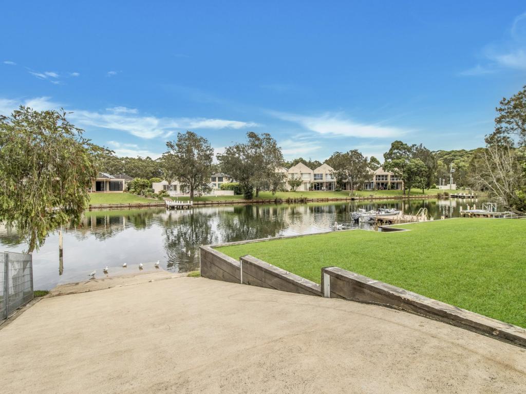 3 Plover Cl, Sussex Inlet, NSW 2540