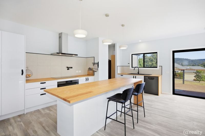 97 Falls Rd, Marysville, VIC 3779