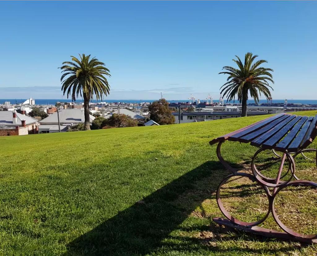 407/8 ORD ST, FREMANTLE, WA 6160