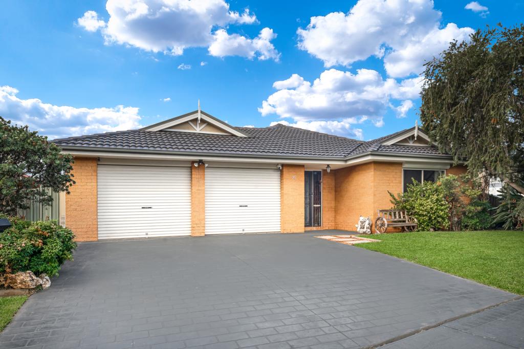 10 Lacepede Pl, Hinchinbrook, NSW 2168