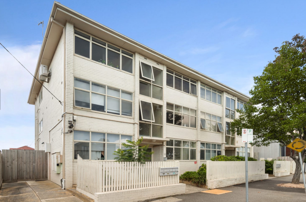 2/18 Nightingale St, Balaclava, VIC 3183